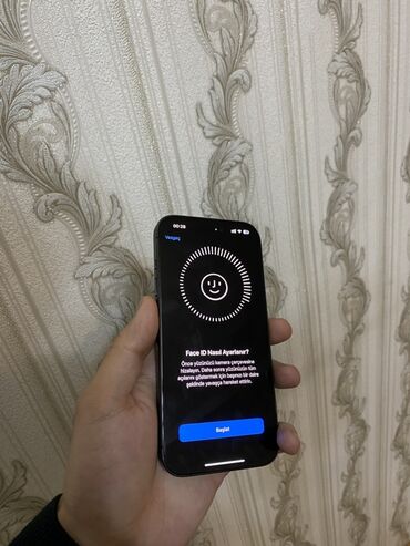 Apple iPhone: IPhone 15 Pro, 128 GB, Black Titanium, Face ID — 9