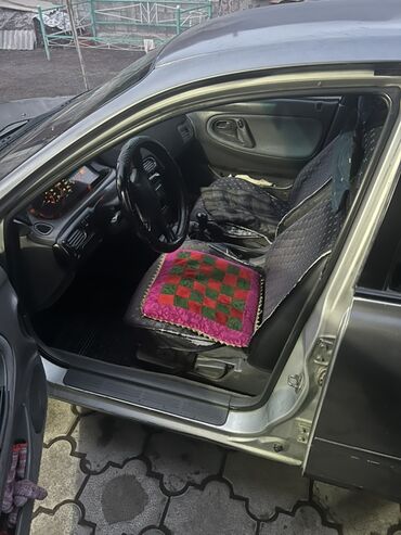 Mazda: Mazda 626: 1994 г., Хэтчбэк — 9