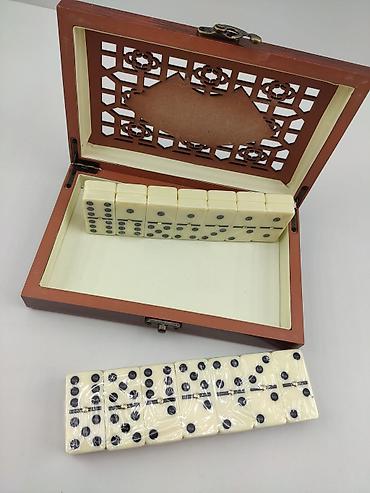 nerd daslari: Domino. Əsl hədiyyəlik domino. Daşları sümükdür. Metrolara və — 4