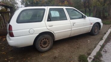 Ford: Ford Escort karavan – bele boje - Karoserija: karavan, 5 vrata - — 2