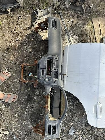 Двери и комплектующие: Комплект Honda — 9