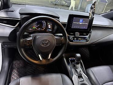 sonata d8: Toyota Corolla: 2022 г., 1.8 л, Вариатор, Гибрид, Седан — 6