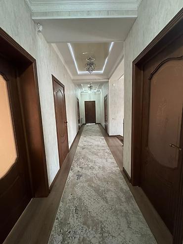 брони: 367 м², 10 комнат — 8