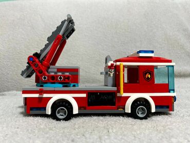 Igračke: Lego preko 15kg u setovima i lotovima Pitajte sta vas zanima, cene