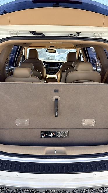 авто 7 мест: Продаётся 7‑местный кроссовер/минивэн с просторным салоном и бежевой — 2