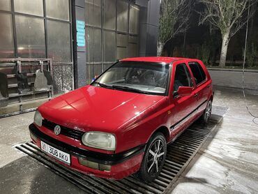 Volkswagen: Volkswagen Golf: 1993 г., 1.8 л, Механика, Бензин, Хэтчбэк