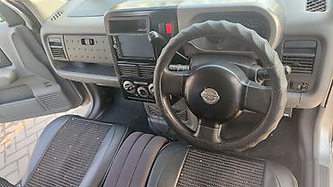 Nissan: Nissan Cube: 2003 г., 1.4 л, Автомат, Бензин, Минивэн — 9