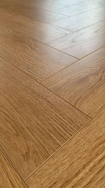 Ламинат: Ламинат "Ёлочка" премиум качества Оптовые цены 8мм - 1250 сом за м² — 9