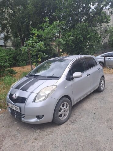 автомобиль витц: Toyota Vitz: 2005 г., 1.3 л, Вариатор, Бензин, Хетчбек