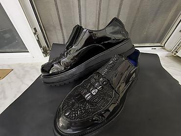 Ayaqqabılar: Kişi üçün laklı dəridən slip-on tuflilər - Rəng: qara, yüksək — 3