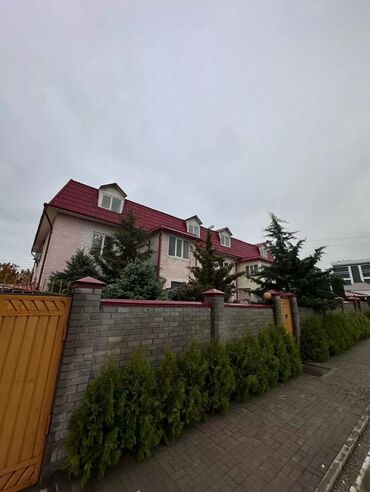 үлүш жер сатылат: 275 кв. м, 7 бөлмө