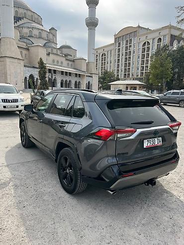 rav 4 2018: Toyota RAV4: 2020 г., 2.5 л, Вариатор, Гибрид, Кроссовер — 6