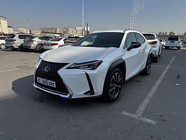 lexus 100: Lexus UX: 2021 г., 2 л, Автомат, Гибрид — 1