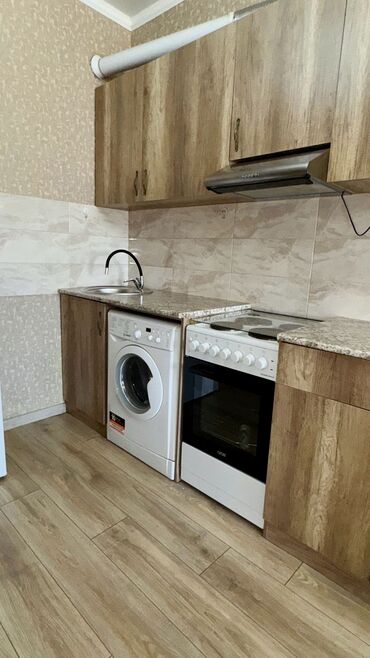 Долгосрочная аренда квартир: 1 комната, Риэлтор, Без подселения, С мебелью полностью at lalafo.kg — 14 Долгосрочная аренда квартир: 1 комната, Риэлтор, Без подселения, С мебелью полностью — 14