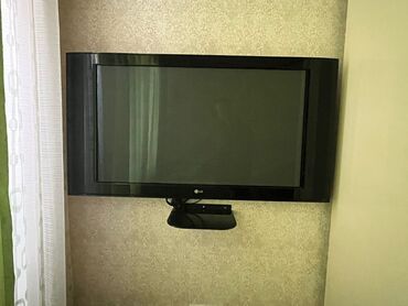 Televizorlar: İşlənmiş Televizor LG LCD 48" Ünvandan götürmə