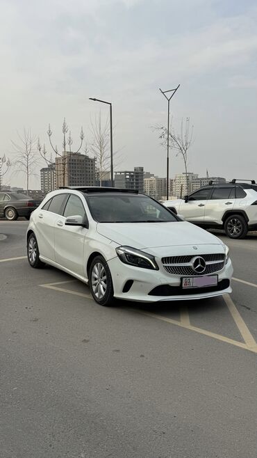 Mercedes-Benz: Mercedes-Benz A-class: 2017 г., 2 л, Автомат, Бензин, Хэтчбэк — 3