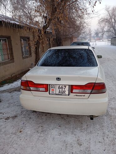 Honda: Honda Accord: 2002 г., 1.8 л, Автомат, Бензин, Седан