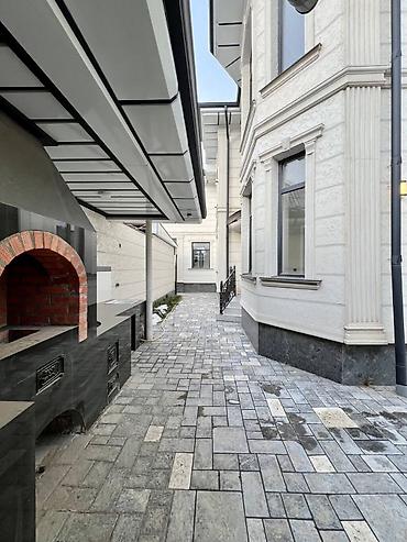 Продажа коттеджей и домов: Продается двухуровневый особняк с качественным дизайнерским ремонтом — 9