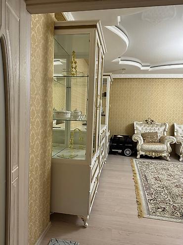 Серванты: Продаются шкафы в гостиную, холл 

Цена 65 000 сом — 8