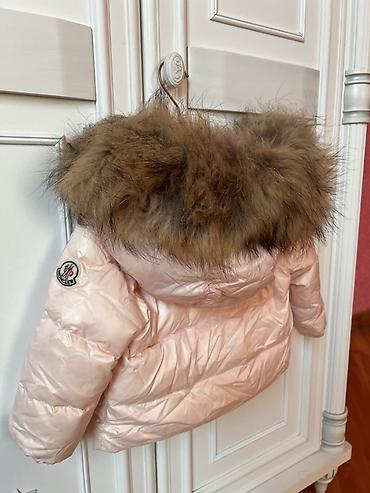 ust geyimleri: Orjinal Moncler gödekçe 1-2 yaşli qiz uşağina satişda 1000 manatdan — 4