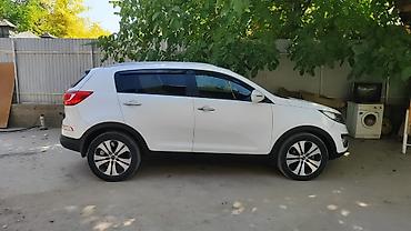 двигатель саненг: Kia Sportage: 2013 г., 2 л, Автомат, Дизель, Кроссовер — 4