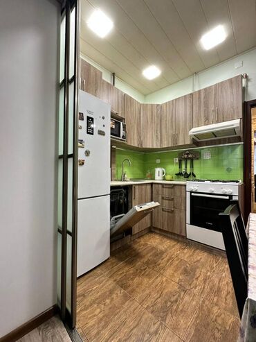 Uzunmüddətli kirayə mənzillər: Şəhərin tam mərkəzində, Sahil parkının yaxınlığında, Xaqani küçəsində — 4