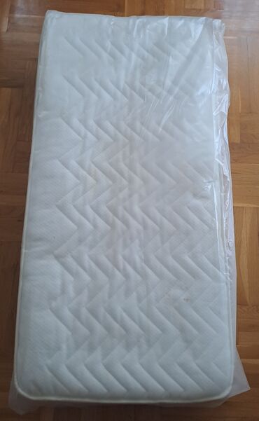 krevetac: Prodajem korišćen dušek za krevetac, dimenzije 60×120 visina 20