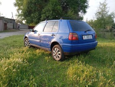 Volkswagen: Volkswagen Golf: 1997 г., Бензин