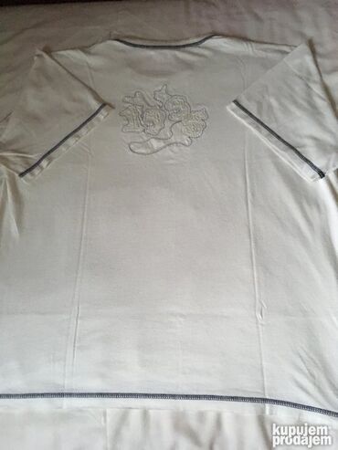 Majice: Kvalitetna bela majca, tfy product, veličina L, sa diskretnim vezom na — 9