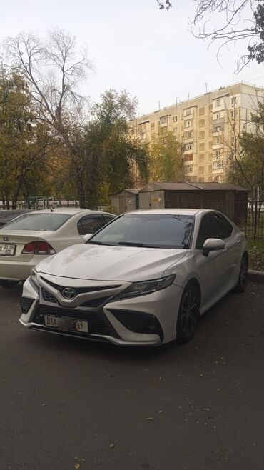 Toyota: Toyota Camry: 2018 г., 2.5 л, Автомат, Бензин, Седан