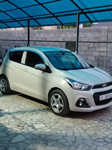 некся ош: Chevrolet Spark: 2017 г., 1 л, Вариатор, Бензин, Хэтчбэк