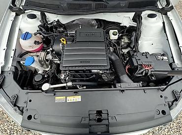 Volkswagen: Volkswagen Jetta: 2022 г., 1.5 л, Автомат, Бензин, Седан — 8