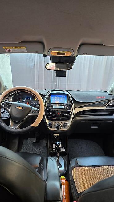 Chevrolet Spark: 2018 г., 1 л, Вариатор, Бензин, Хетчбек — 8