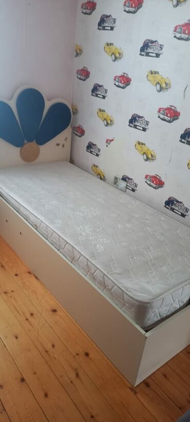 Çarpayılar: Bazali carpayi 100 azn matras daxil ünvan Biləcəri*Semra