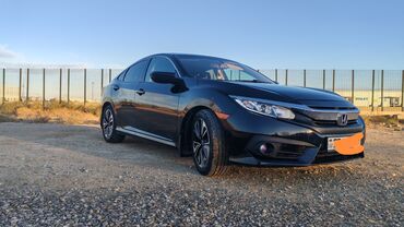 Honda: Honda Civic: 1.5 l | 2016 il Sedan — 8