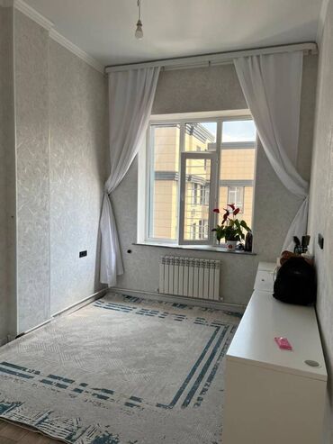 квартира с дизайнерским ремонтом жк: 3 бөлмө, 85 кв. м, Элитка, 10 кабат, Евроремонт