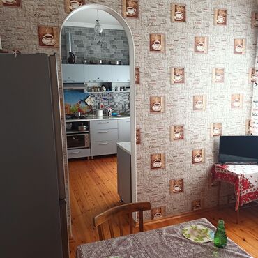 Həyət evləri və villaların satışı: 4 otaqlı, 142 kv. m, Kredit yoxdur, Orta təmir — 7