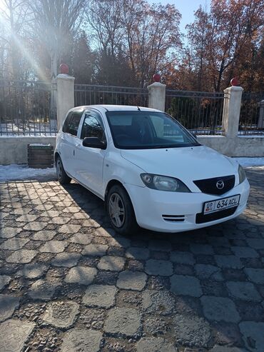 Mazda: Mazda Demio: 2002 г., 1.3 л, Автомат, Бензин