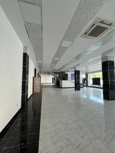 Digər kommersiya daşınmaz əmlakı: 🏢 BADAMDAR ƏSAS YOL KƏNARINDA TƏMİRLİ OBYEKT İCARƏYƏ VERİLİR! Səbail — 18