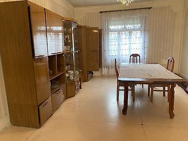 купить мебель бу: Yemək otağı mebel dəsti Tərkibi: - Böyük divar vitrini-modul dəst — 3