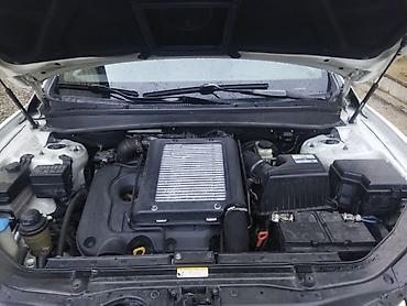 09 maşın: Hyundai Santa Fe: 2.2 l | 2009 il Universal — 10