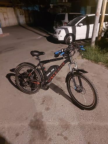 Электровелосипеды: 1000 vatliq elektirikli velosped Görnürdə prablem yoxdu adaptırı opşu — 1