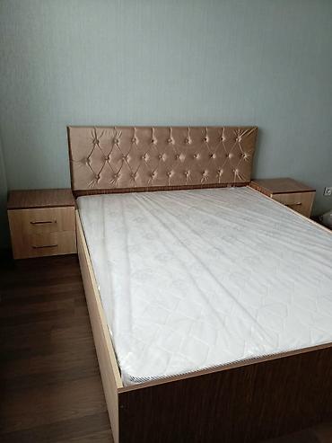 Yataq otağı dəstləri: Klassik üslubda mebel dəsti - Geniş qarderob: 6 qapılı, iki tam — 11