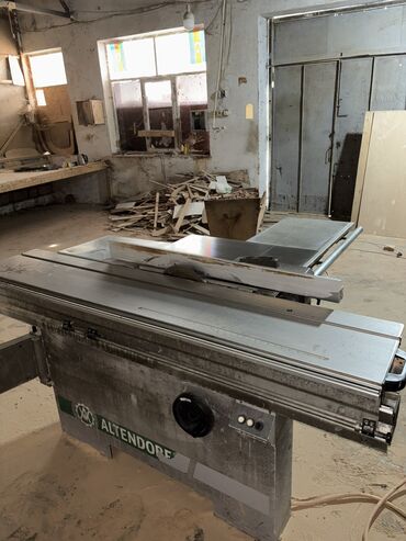 misar frez: Yatar Mişarı 2200mm Almaniya firmasının Altendorf F45 mexaniki yatar