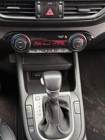 Kia: Kia K3: 2020 г., 1.6 л, Автомат, Бензин, Седан — 8