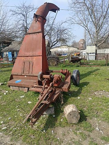 qiş tekeri: Mısır-silo doğrayıcı (traktora qoşulan silos kombaynı) - Traktora — 2