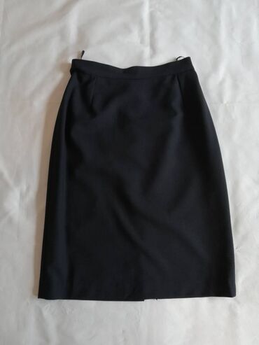 Kostimi: M, Vuna, Jednobojni — 4