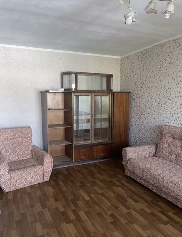 дом меняю на квартиру: 2 комнаты, 44 м², Хрущевка, 4 этаж, Косметический ремонт