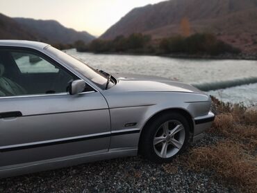 BMW: BMW 5 series: 1990 г., 2.5 л, Механика, Бензин, Седан — 4