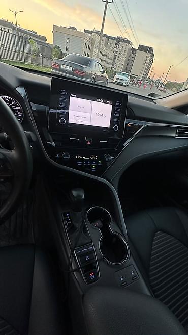 awd: Toyota Camry: 2022 г., 2.5 л, Автомат, Бензин, Седан — 5